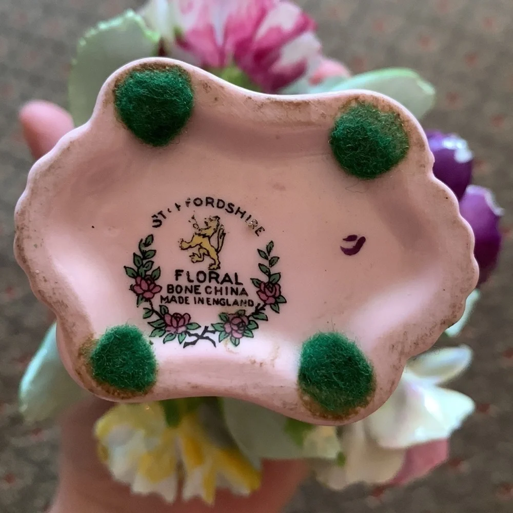 Vintage Staffordshire floral bouquet bone china England pink vase